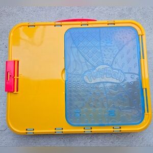 Play-Doh Play 'n Store On The Go Toy